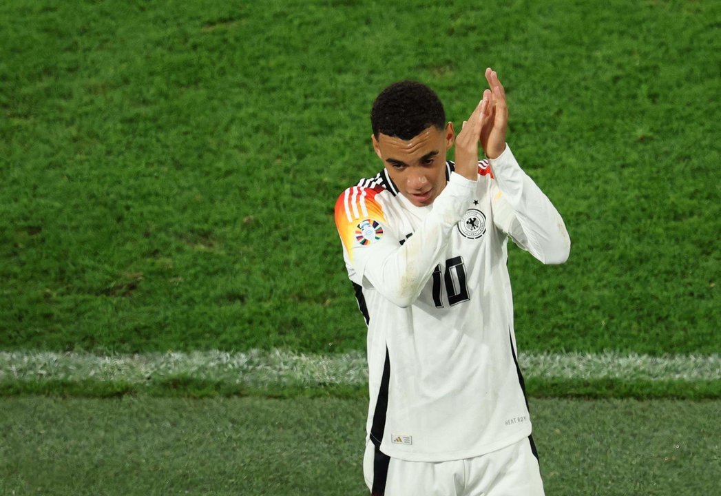 El jugador Jamal Musiala tras el partido com¡ntra Dinamarca jugado en Leipzig, Alemania.EFE/EPA/GEORGI LICOVSKI